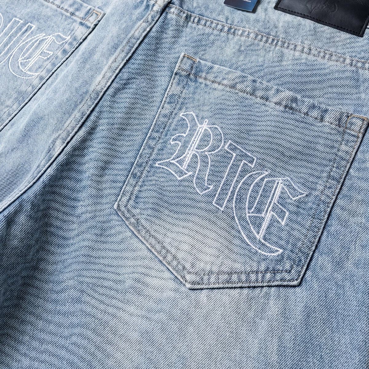 HM FLAME DENIM SHORTS WITH RHINESTONES