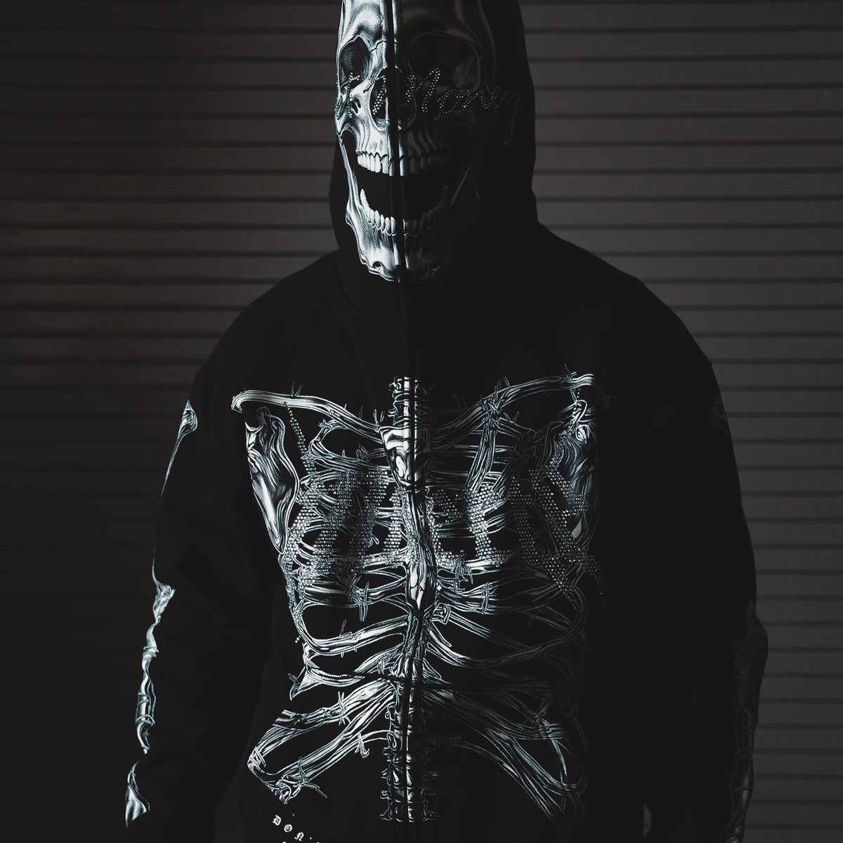 T2 Skull Zip Hoodie