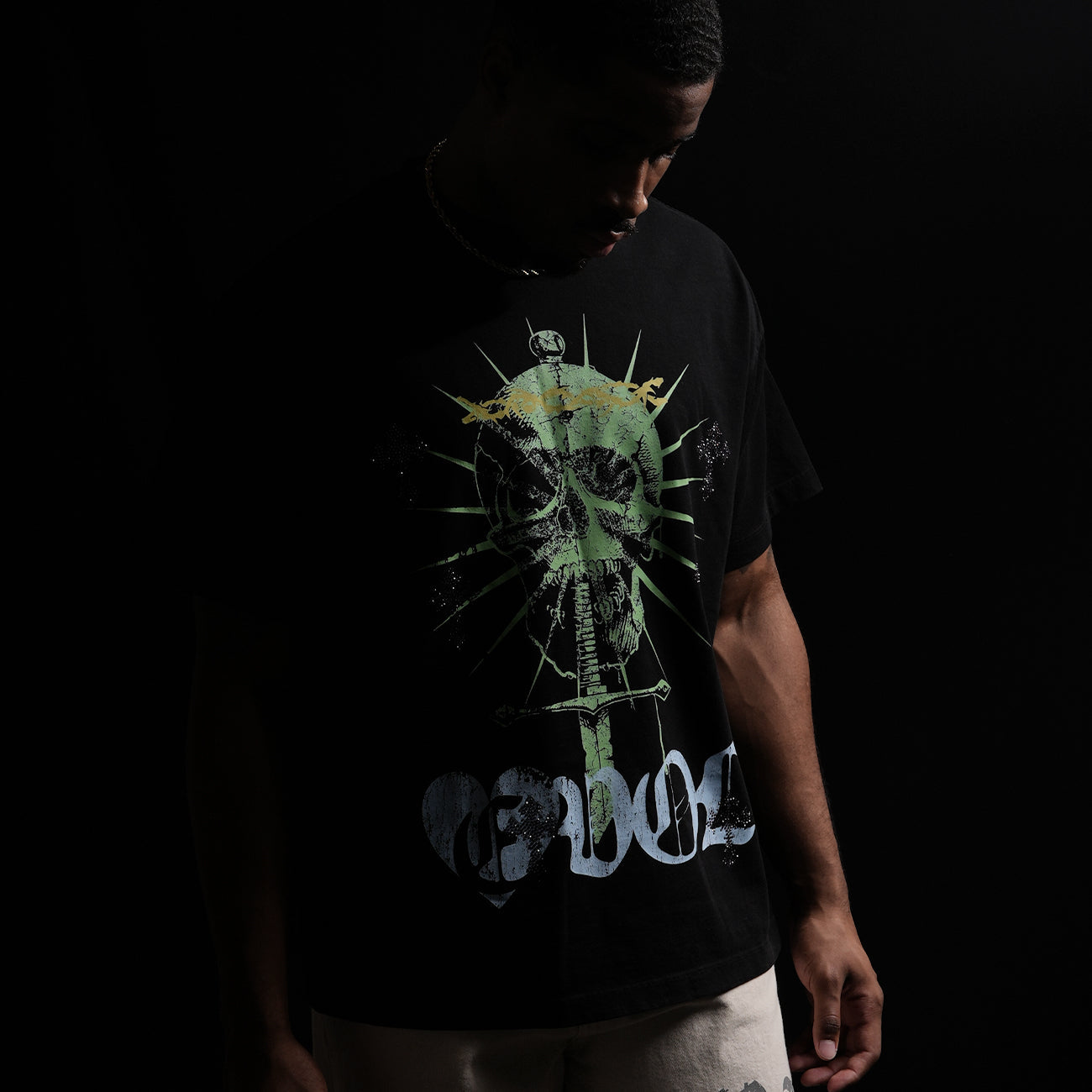 DAGGER CROSS SKULL TEE - BLACK