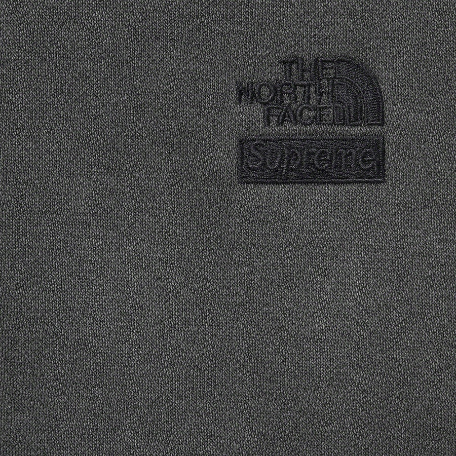Supreme®/The North Face® Pigment Printed Crewneck- Black